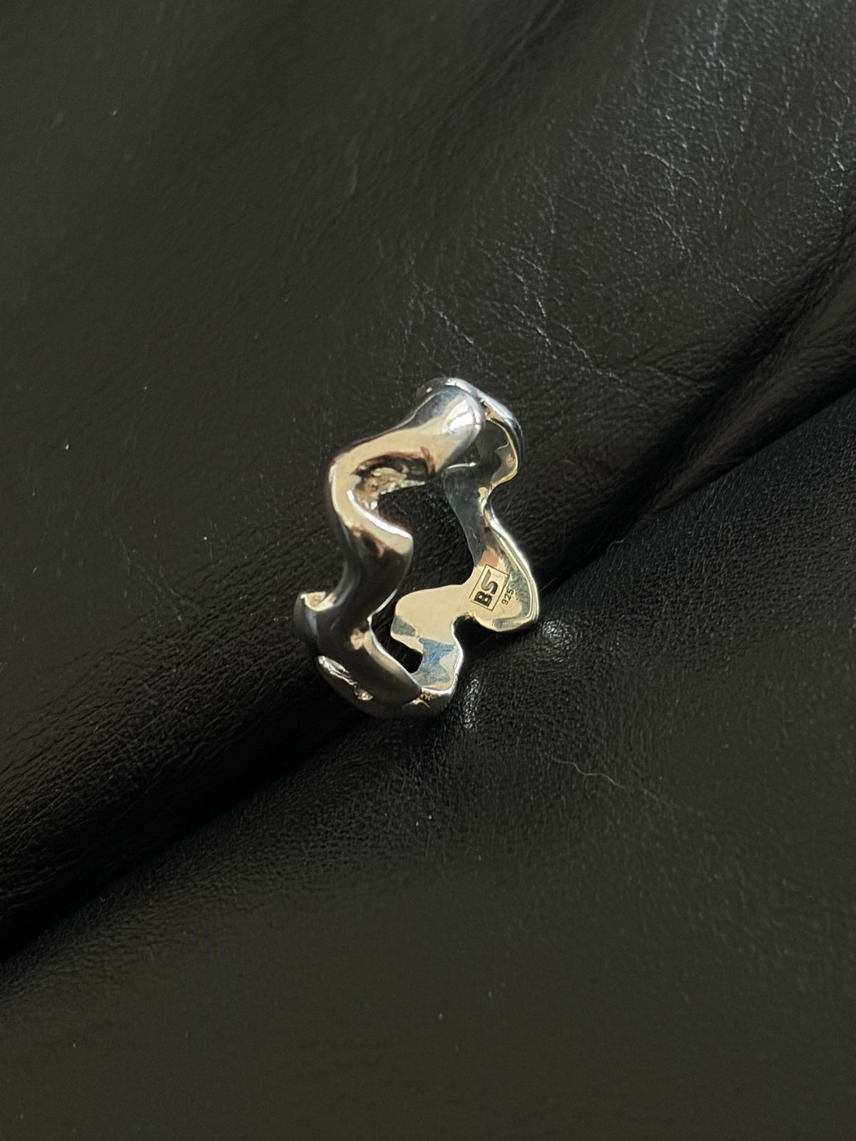Relic Ring 01